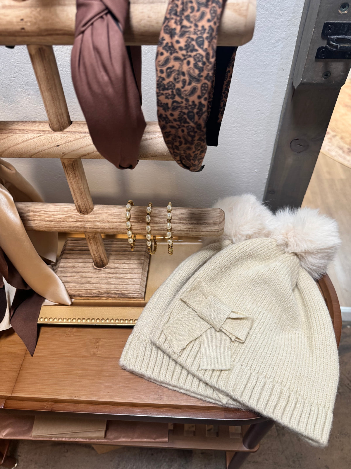 Soft Bow Pom Pom Beanie Hat